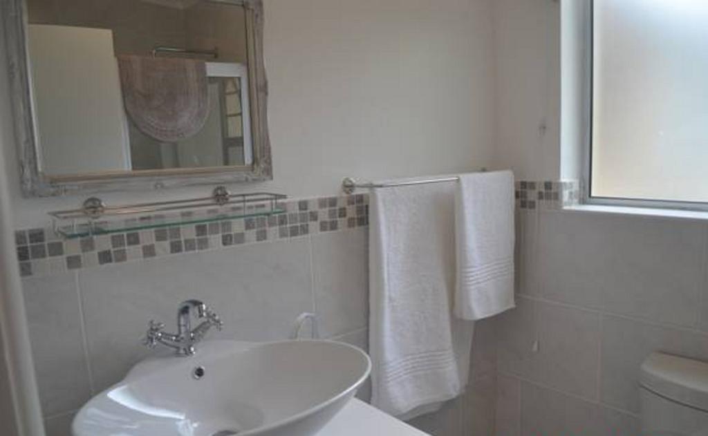 Guest House Ascot Place Port Elizabeth Room photo